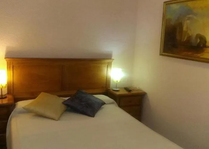 Oreneta Hotel